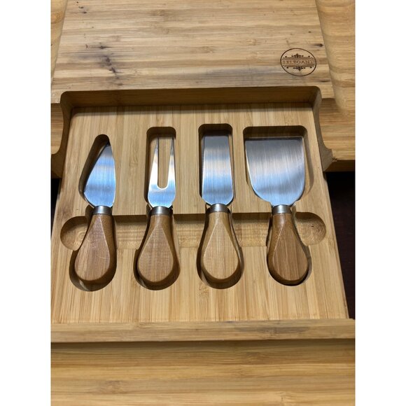 1 Elegant Bamboo Charcuterie Board Drawer with 4 Tools 13" x 13" - Picture 3 of 4